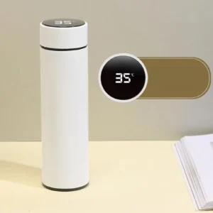 حافظة مشروبات بيضاء بشاشة عرض درجة الحرارة