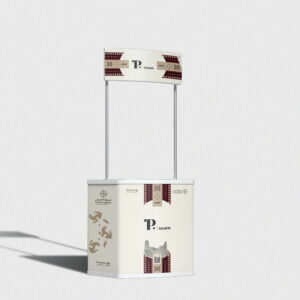 طاولة عرض يوم التأسيس 